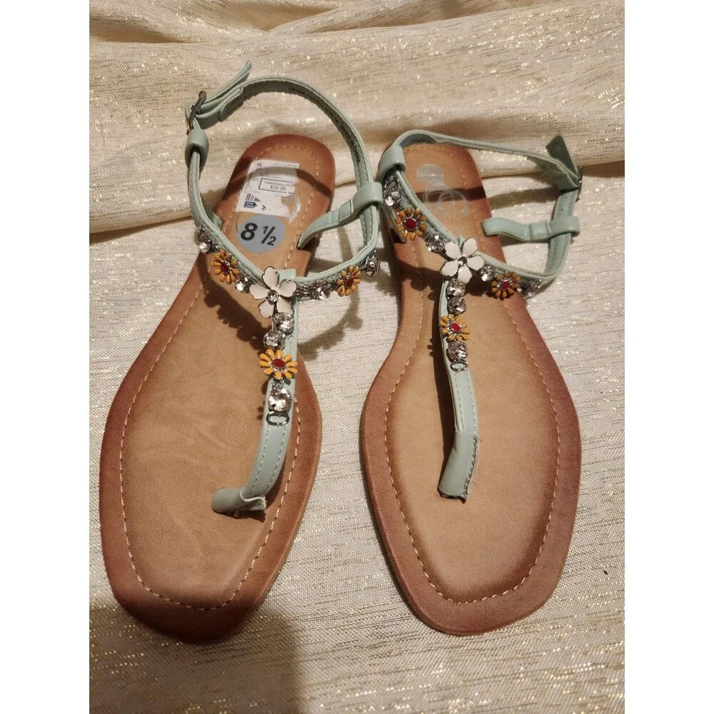CG Shoes Comfort Rhinestone Thing Sandals Women’s Size 8.5